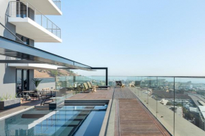 Luxury 16 on Bree Apartments